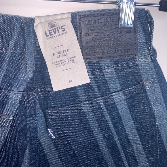 Levi’s Made & Crafted Cheeky High Rise Shorts - Picture 5 of 6